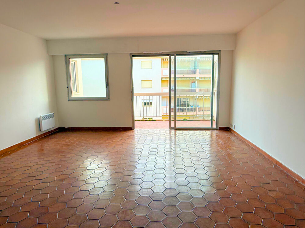 Appartement T3 avec terrasse