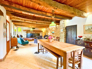  Maison � vendre 12 pi�ces 273 m�