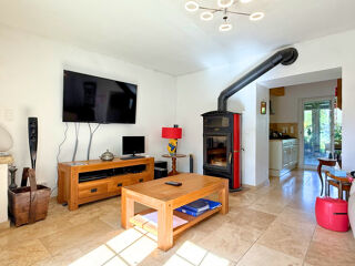  Propriété/château à vendre 7 pièces 130 m²