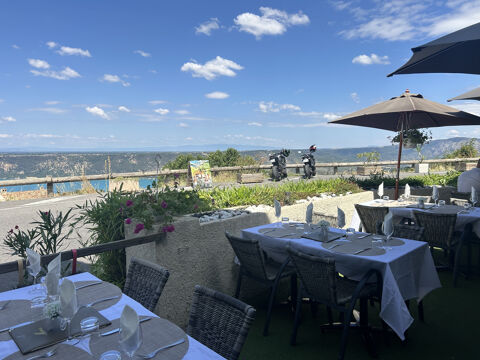 H&Ouml;TEL  Panoramique avec vue exceptionnelle  sur le lac 1278000 04360 Moustiers ste marie