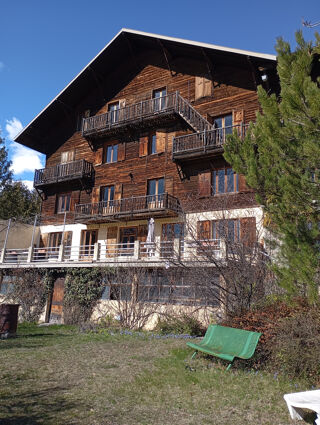  Propri�t�/ch�teau � vendre 15 + pi�ces 828 m�