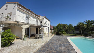  Maison à vendre 7 pièces 215 m²