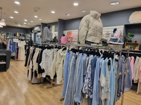   MURS ET FONDS DE COMMERCE 