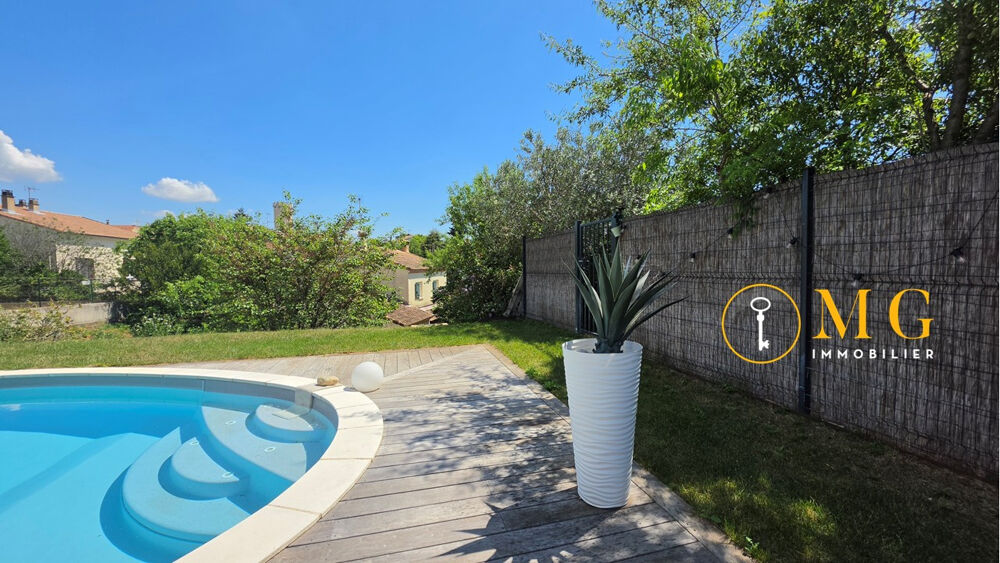 Maison 6 pièces environ 135 m2 Terrain 899m2