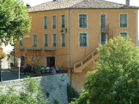 Murs et Fonds de commerce Moustiers- Sainte- Marie 1895000 04360 Moustiers ste marie