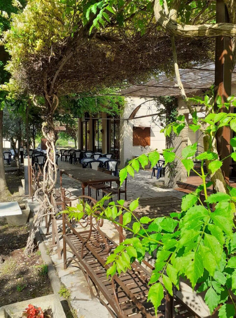   MURS ET FONDS BAR RESTAURANT 