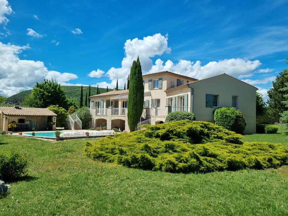 Maison 7 pièces 215 m² · à Sisteron · 215 m² · 898 000 €