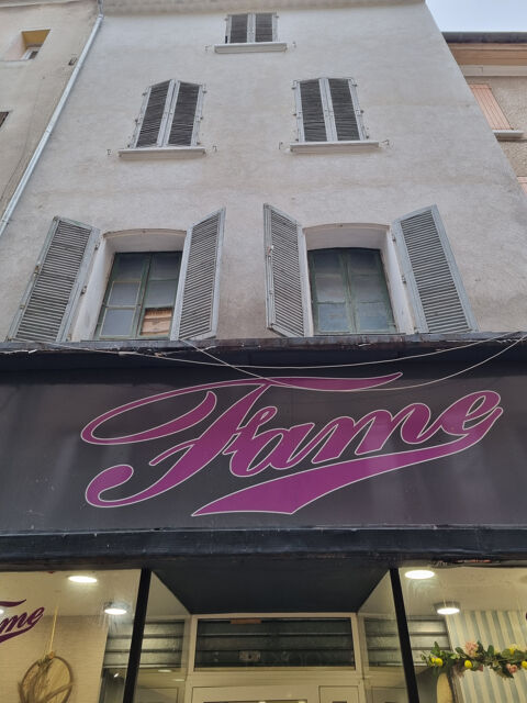   MURS ET FONDS DE COMMERCE 