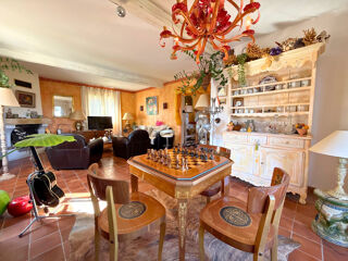  Maison � vendre 7 pi�ces 204 m�