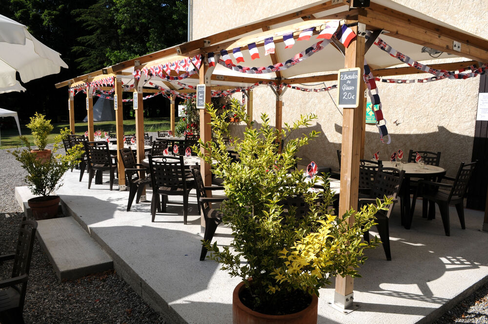 Vente Propriété/Château Vente Camping, Chambres d'hôtes/Gîte, Restaurant - Sud des Hautes Alpes St pierre d argencon