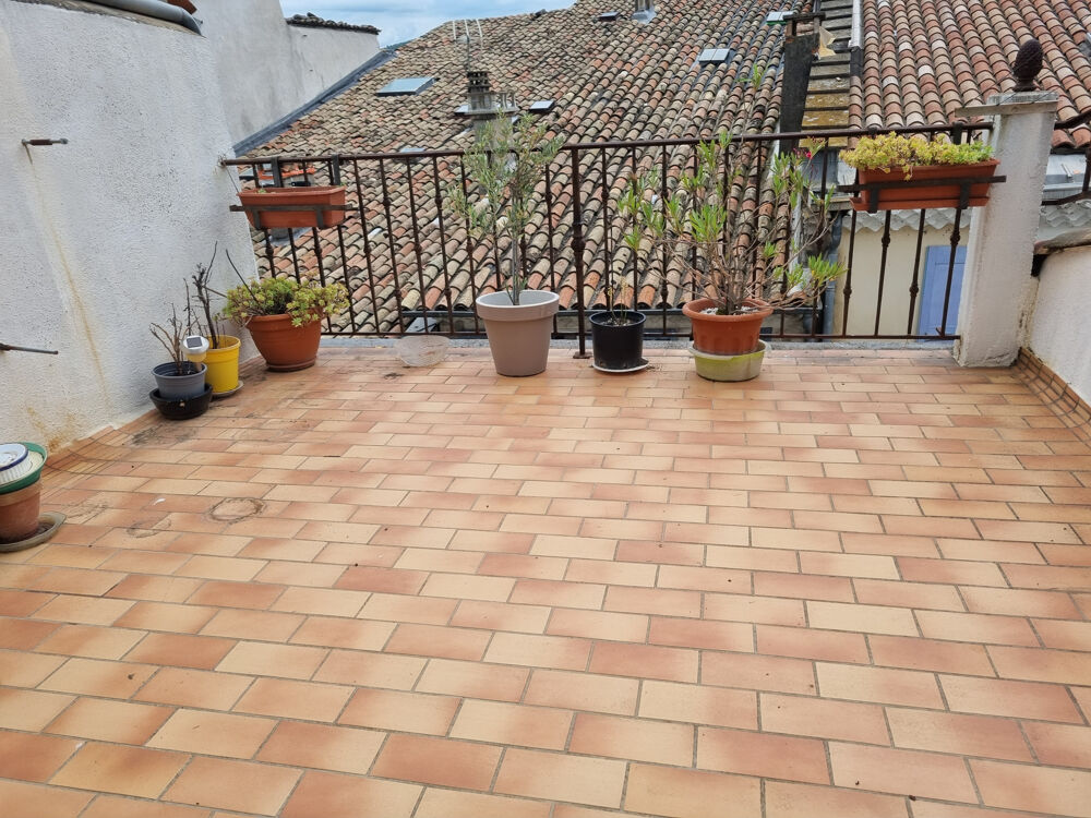 Maison de village avec terrasse