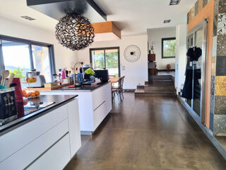  Maison � vendre 10 pi�ces 413 m�