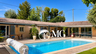  Maison à vendre 10 pièces 317 m²