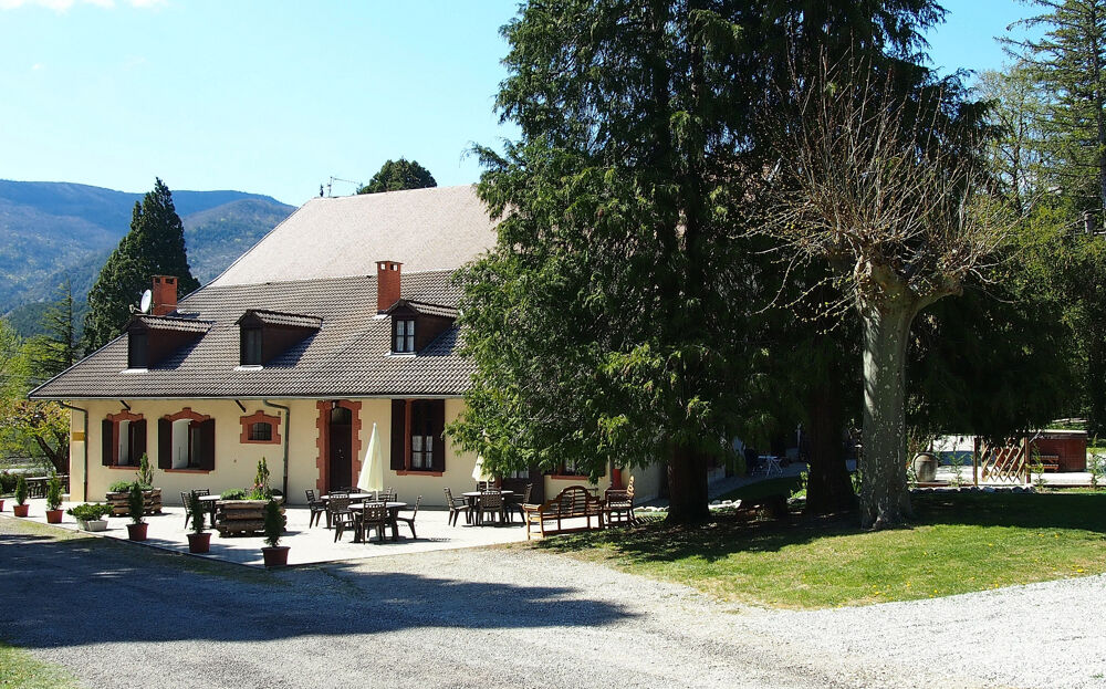 Vente Propriété/Château Vente Camping, Chambres d'hôtes/Gîte, Restaurant - Sud des Hautes Alpes St pierre d argencon