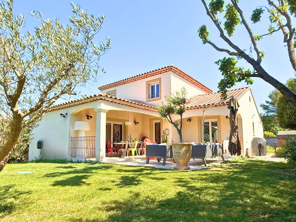 Villa récente avec terrain et potentiel de division