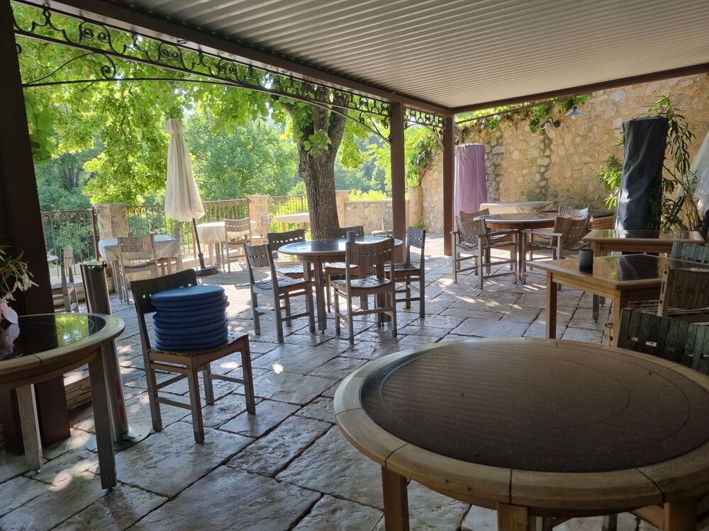 Maison 12 pièces 292 m² · à Moustiers Ste Marie · 292 m² · 1 497 600 €