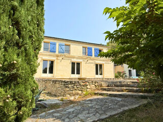  Maison � vendre 12 pi�ces 325 m�