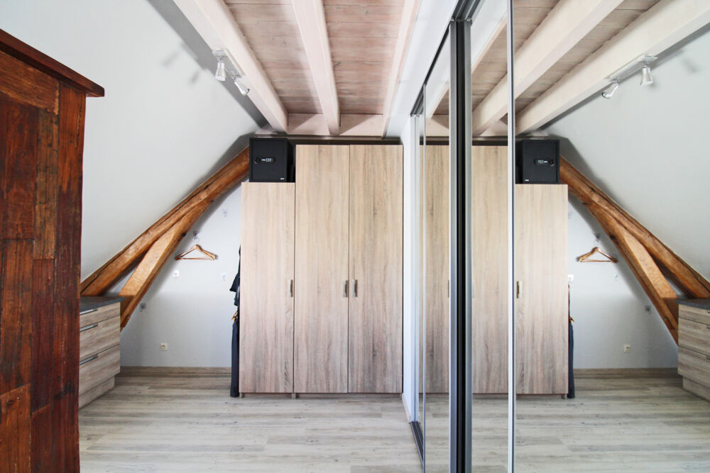 � vendre  Propri�t�/ch�teau Manteyer (05400)