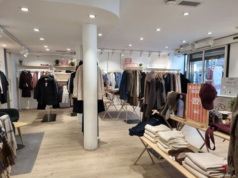   Fonds de commerce prêt à porter 