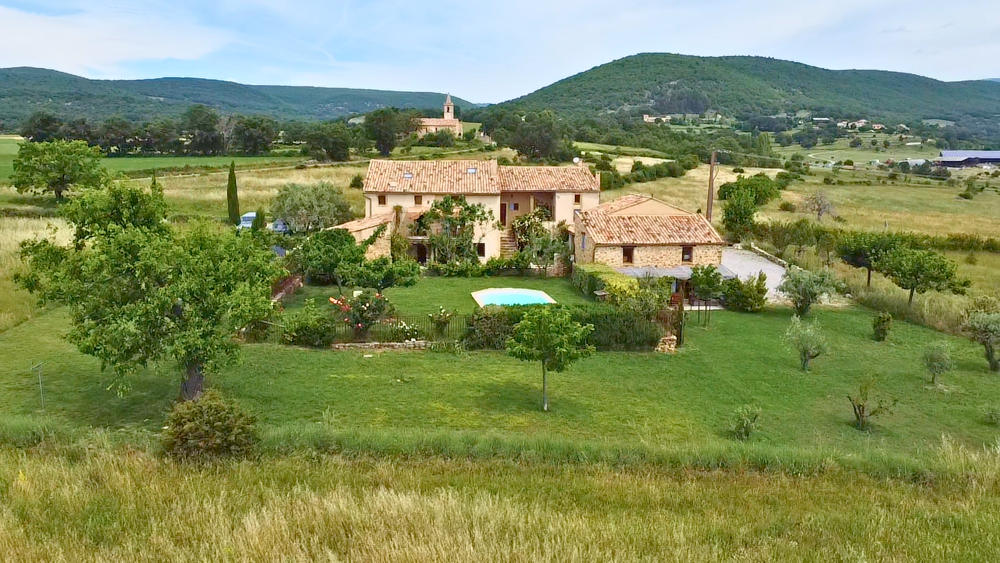 Vente Maison MAS RESTAURE avec Gîtes sur 8 hectares Forcalquier
