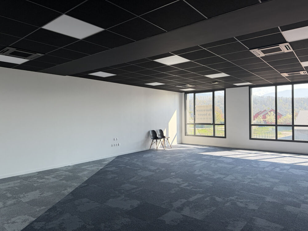   Bureaux idéalement situés Montmelian
