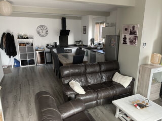  Appartement à louer 4 pièces 88 m²