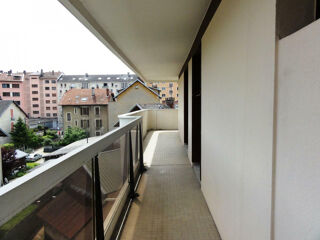  Appartement à louer 2 pièces 44 m²