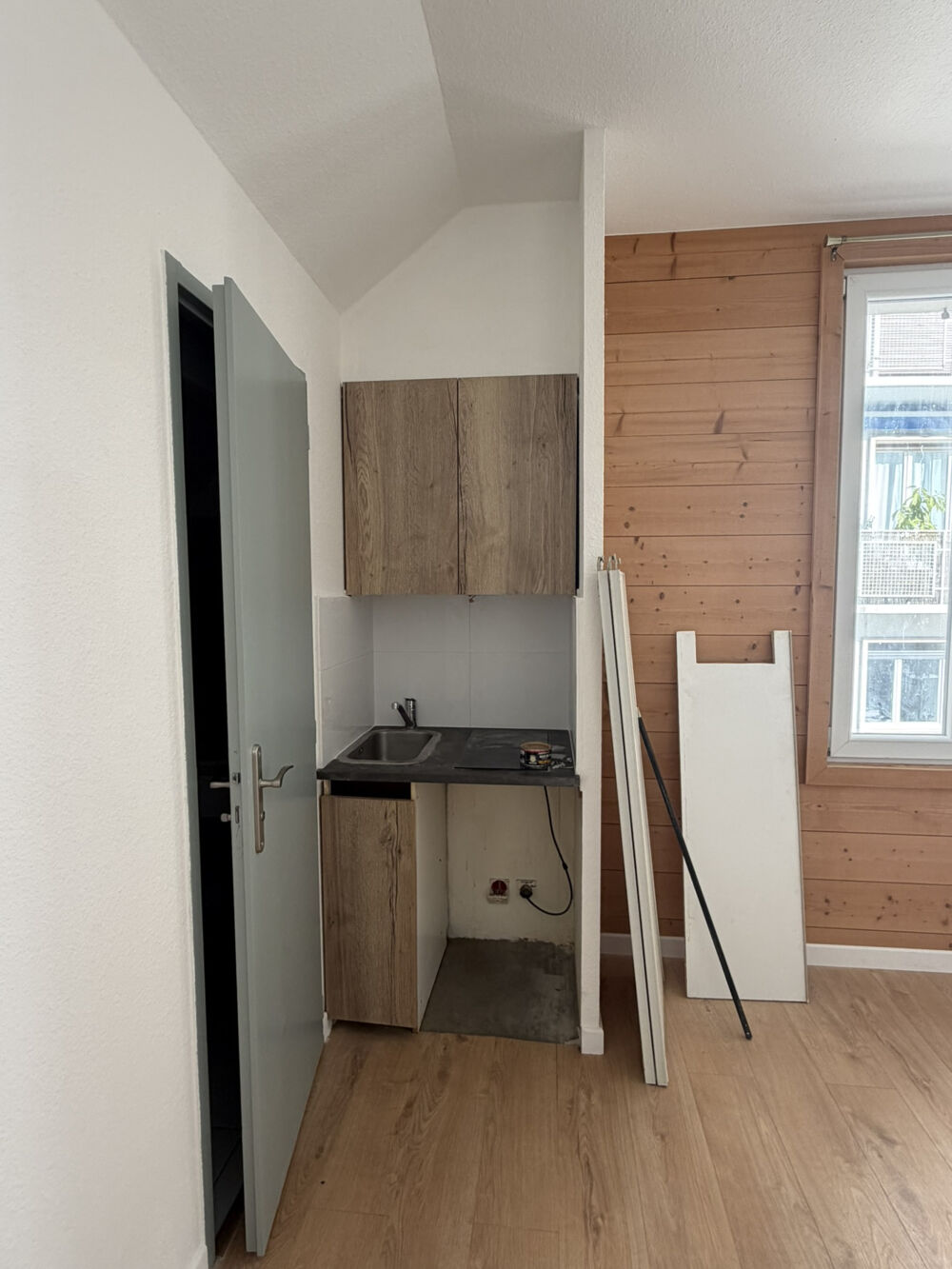 Location Appartement Studio dans petite copropriété Chambery