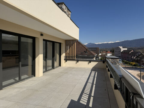   Magnifique appartement T5 avec terrasse et garage Appartement - 5 pi�ce(s) - 116 m�