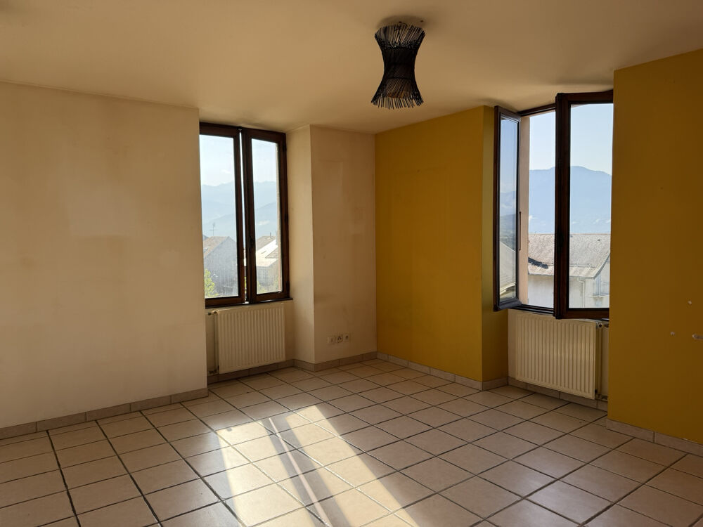 Bel Appartement T3 avec 2 balcons