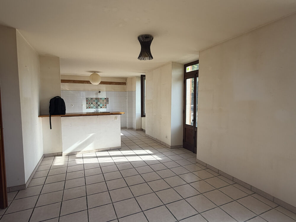 Location Appartement Appartement T3 au centre du village St pierre d albigny