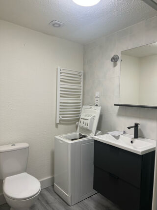  Appartement à louer 1 pièce 25 m²