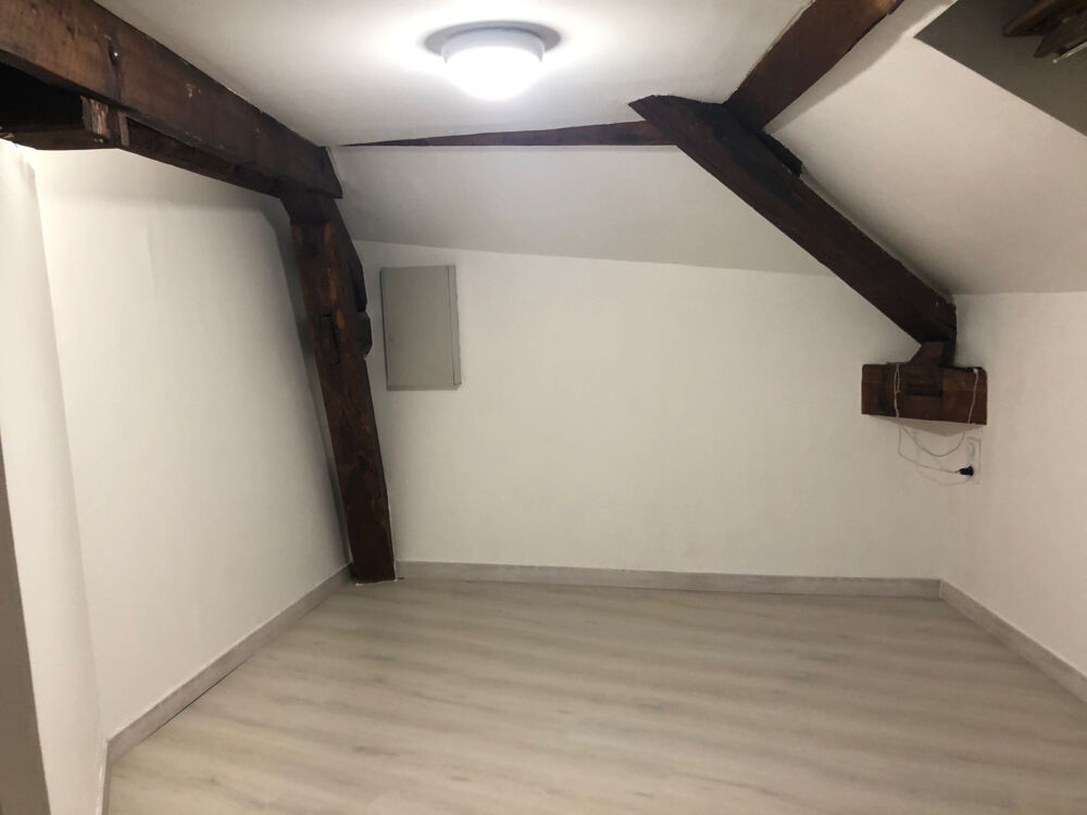 Location Appartement Studio au centre ville La rochette
