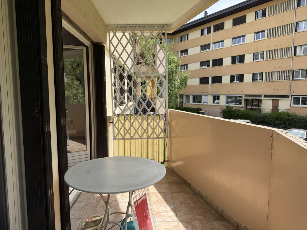 Appartement T3 avec balcon et cave