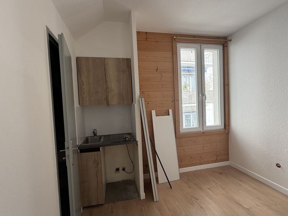Location Appartement Studio dans petite copropriété Chambery