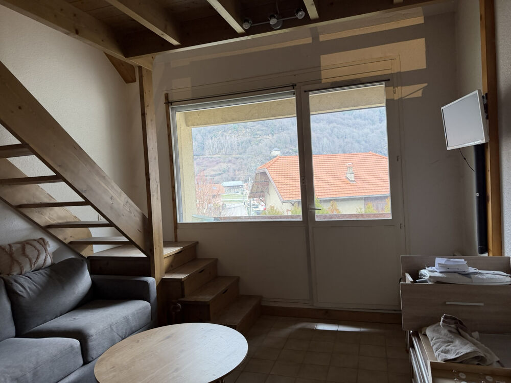 Location Duplex/Triplex Appartement T2 duplex meublé avec parking Albertville