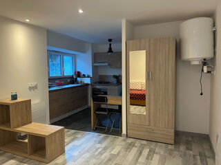  Appartement à louer 1 pièce 25 m²