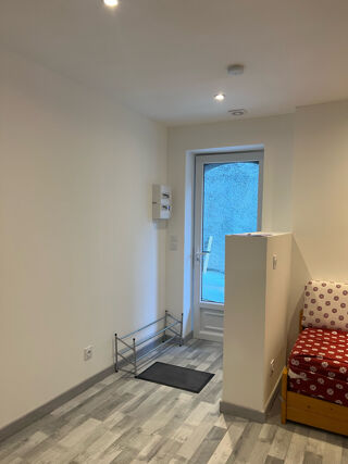  Appartement à louer 1 pièce 25 m²