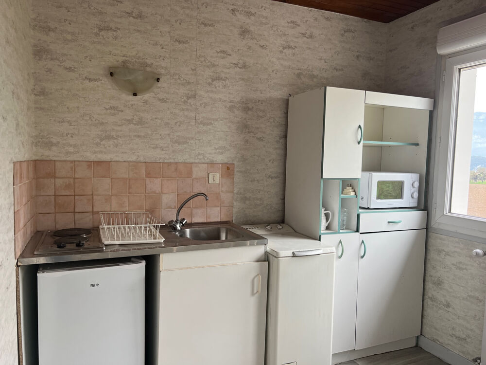 Studio meublé dans maison individuelle