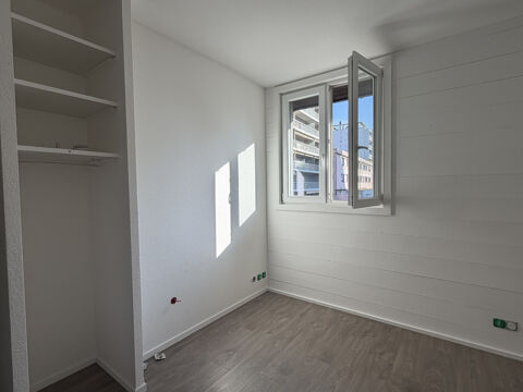  Appartement � louer 1 pi�ce 16 m�