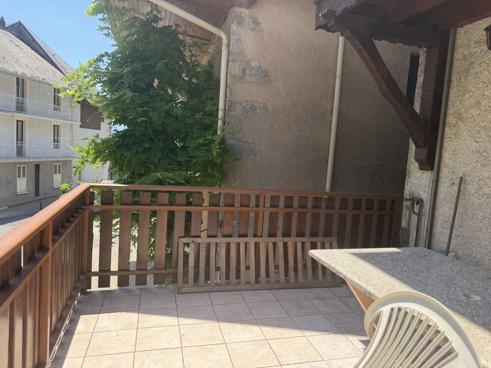 Location Maison Maison de village mitoyenne avec garage St jean de la porte