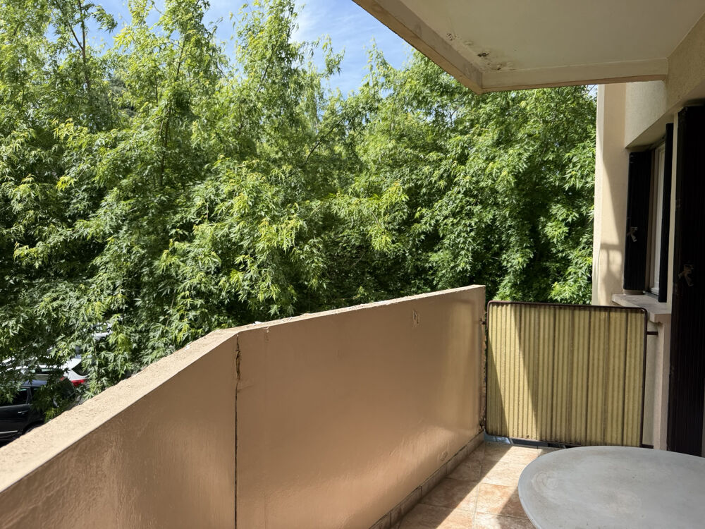 Appartement T3 avec balcon et cave