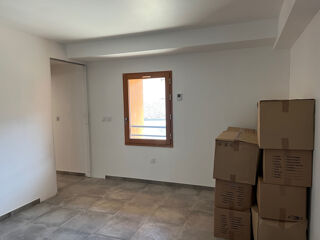  Duplex/triplex � louer 5 pi�ces 130 m� Betton bettonet