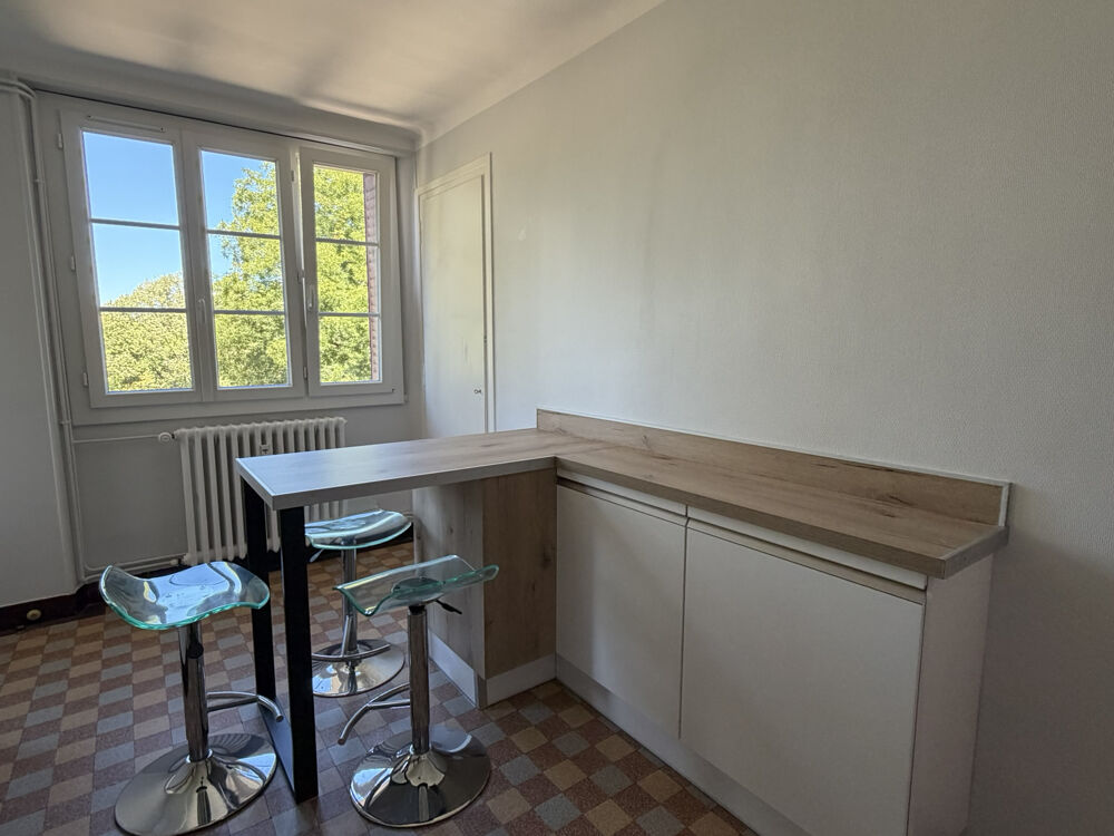 Location Appartement Bel appartement T4 avec balcons, cave et garage Chambery
