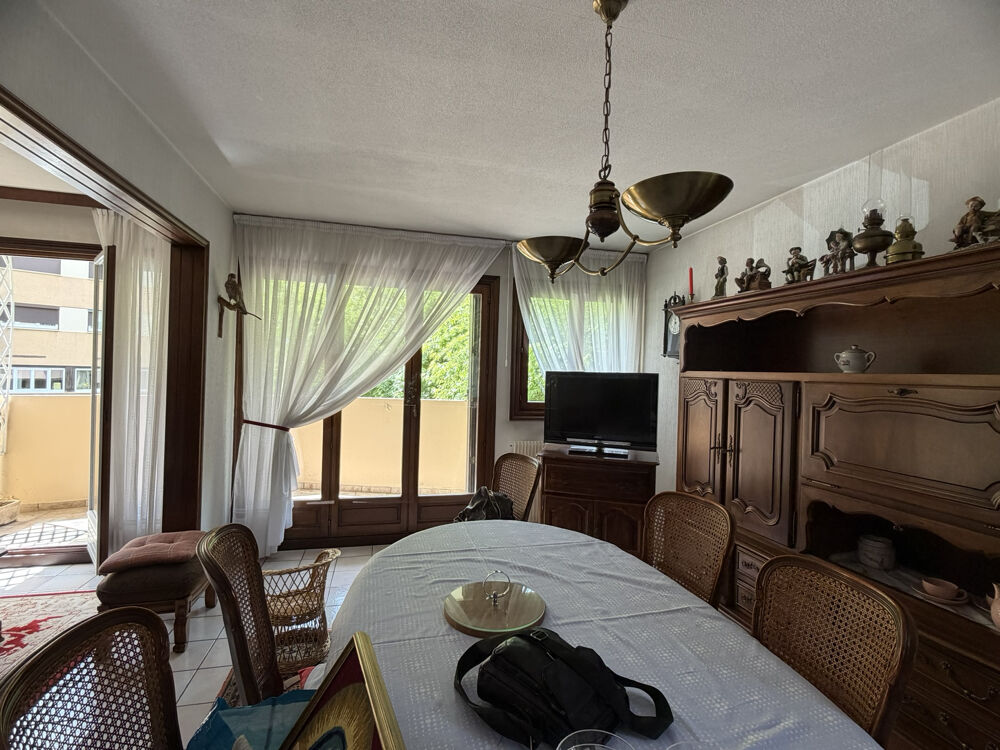 Appartement T3 avec balcon et cave