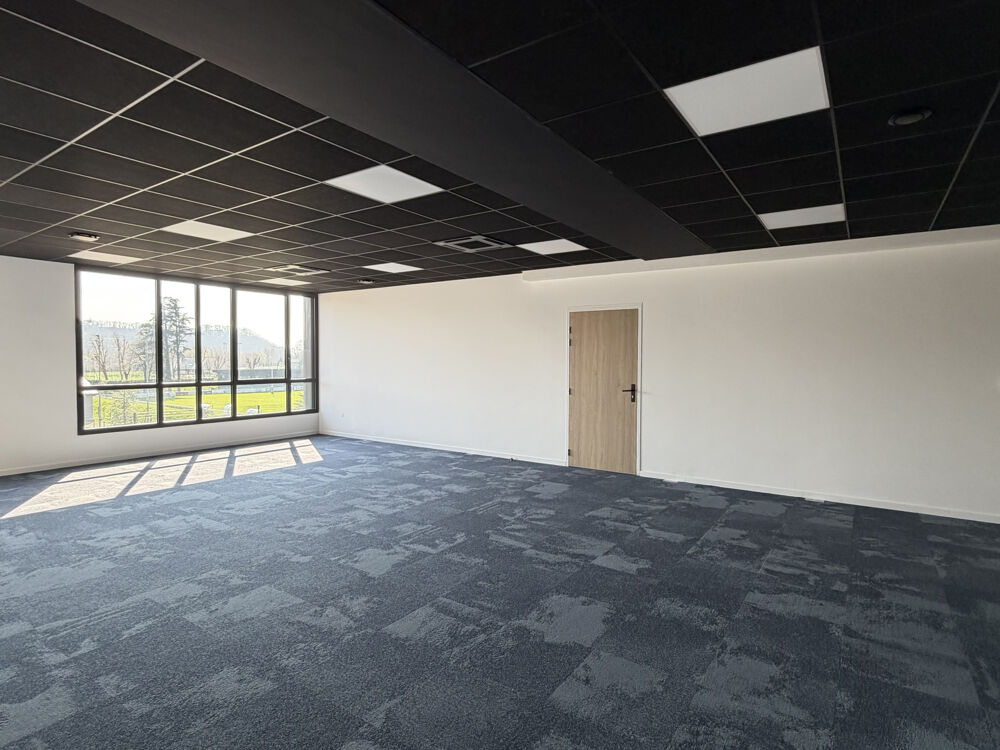   Bureaux idéalement situés Montmelian