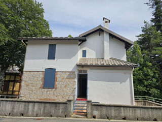  Maison � vendre 10 pi�ces 200 m�