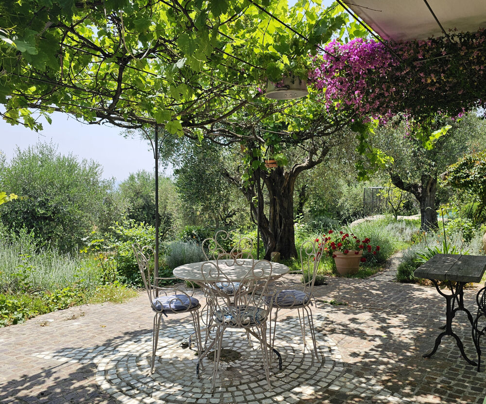  vendre  Maison Chteauneuf-Grasse (06740)