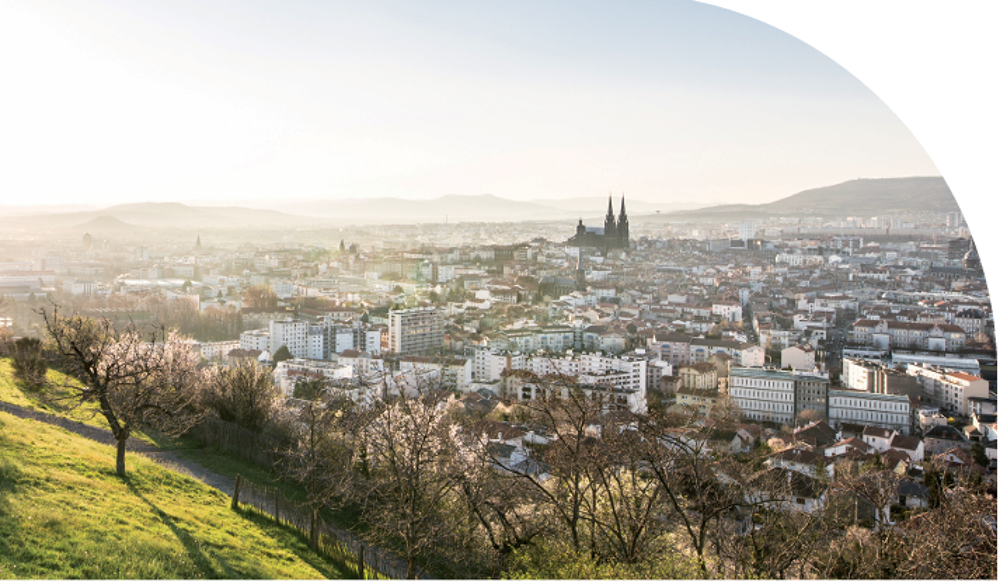 VVKQG 2 PIECES CLERMONT FERRAND (63000) 21 Livraison....