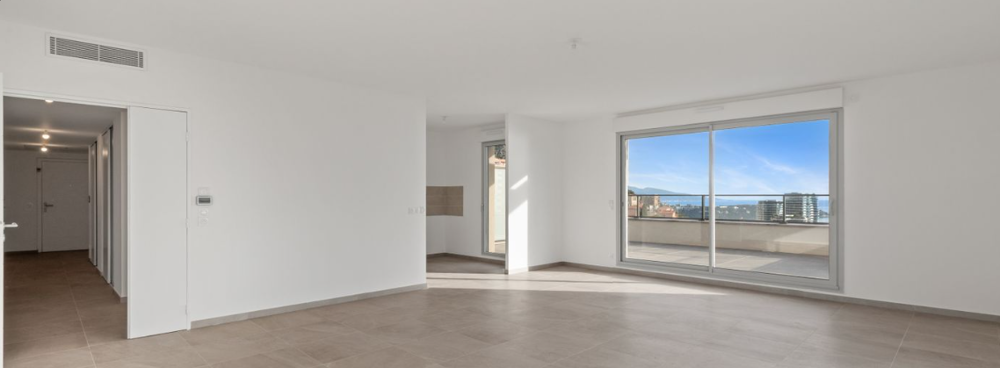 N7J9Y2S5M 2 PIECES BEAUSOLEIL (06240) 3 Livraison : ....